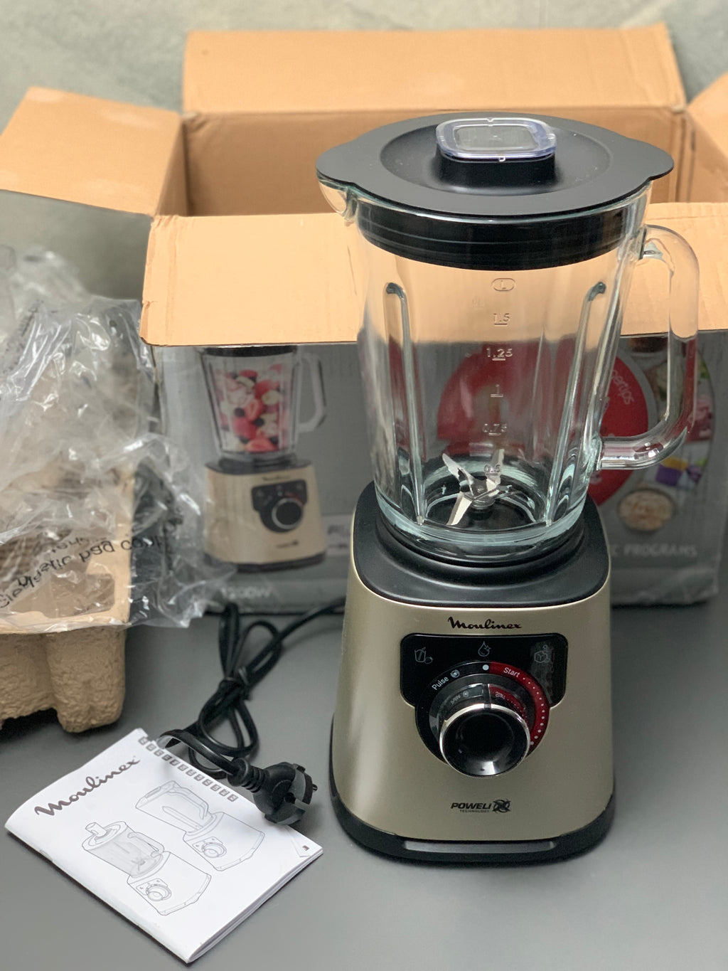 Moulinex Standmixer mit Glasbehälter – Neu, Verpackung geöffnet
